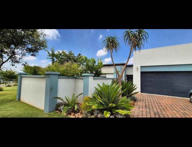 4 BEDROOM HOUSE FOR SALE IN MIDSTREAM RIDGE